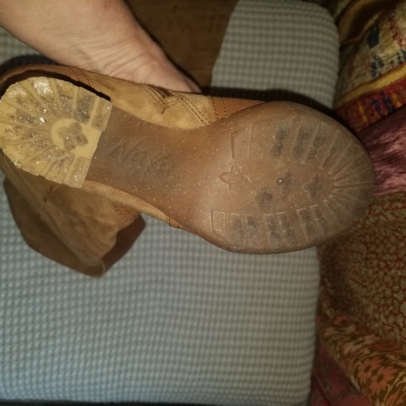 Naya Narubi fold up boots. - Picture 5 of 12